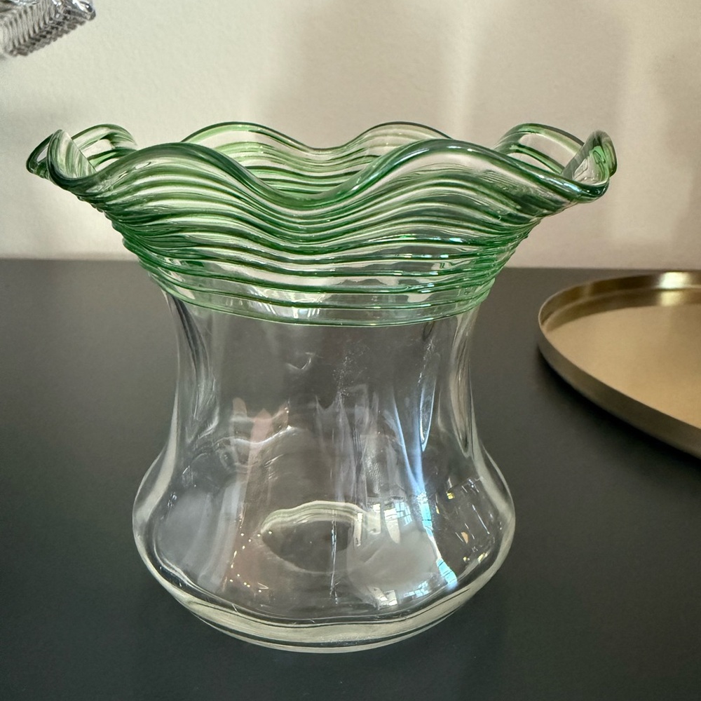 Vintage Steuben Threaded Glass Vase